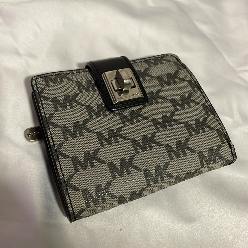 Michael Kors Gray Wallet